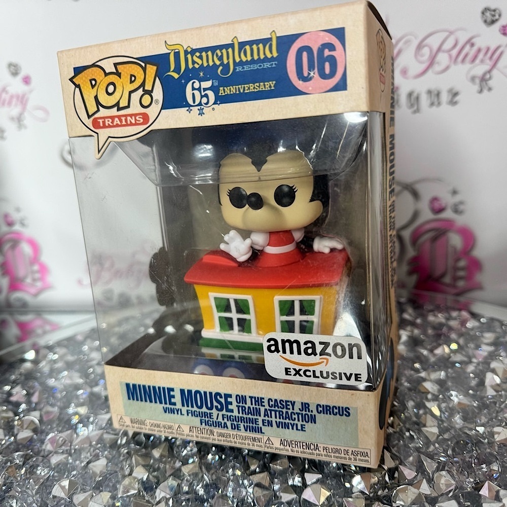 Disneyland Minnie Mouse Pop! Vinyl Figure Amazon exclusive 65th anniversary 06